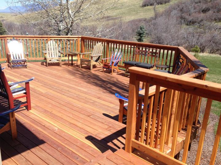 New redwood deck